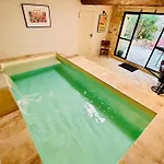 別荘 L'uzetienne- Large With Pond And Patio! *