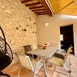 L'uzetienne- Large With Pond And Patio! * Pouzilhac