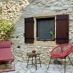 別荘 L'uzetienne- Large With Pond And Patio! Pouzilhac