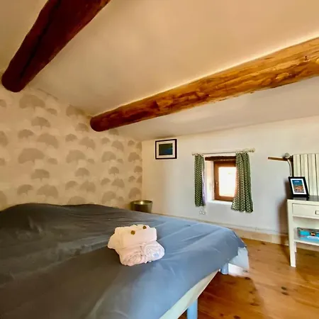 Vakantiehuis L'uzetienne- Large With Pond And Patio! *
