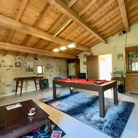 Prázdninový dům L'uzetienne- Large With Pond And Patio!